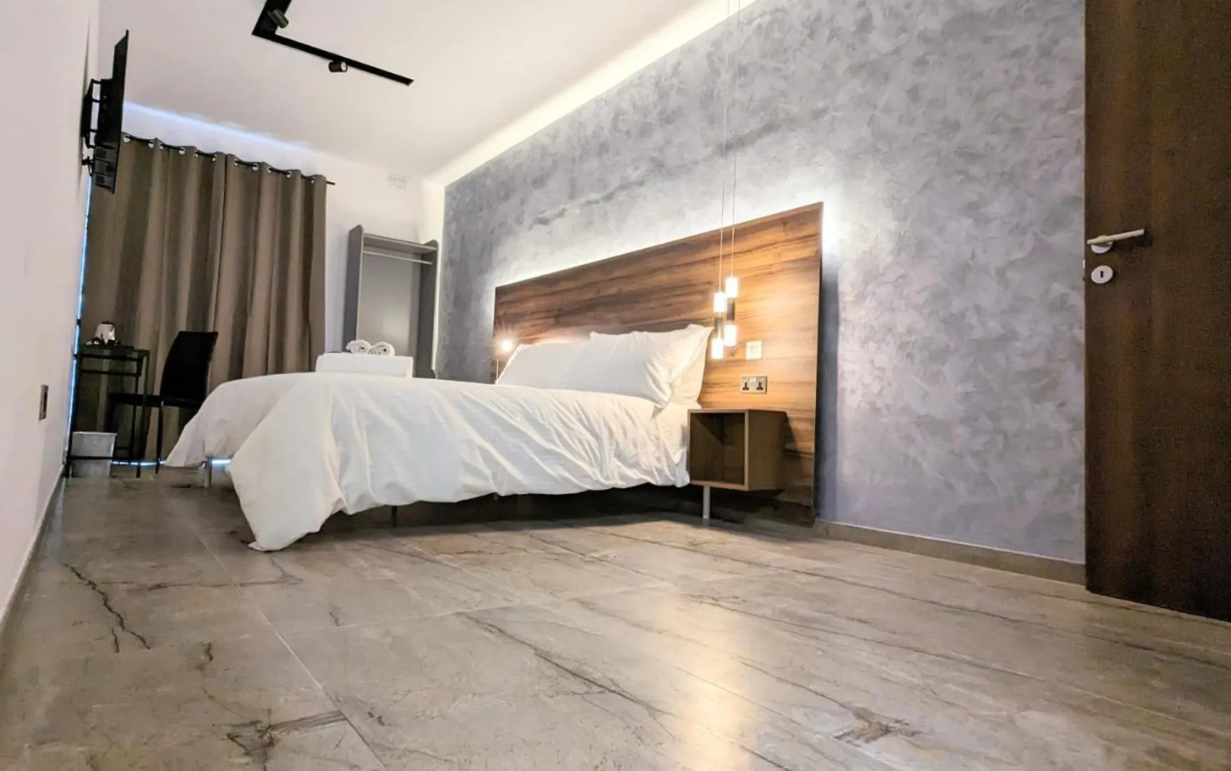 De La Croix Hotel Saint Julian's